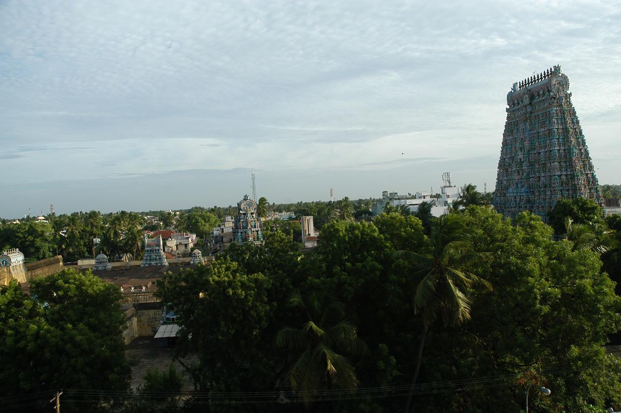 Hotel Athityaa Kumbakonam Exterior foto